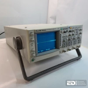 Fluke PM3392A 4CH Digital / Analog Storage Oscilloscope 200 MHz 200MS/s - Picture 1 of 14