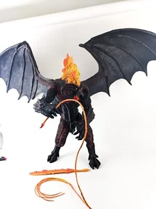 NECA IL SIGNORE DEGLI ANELLI LOTR 25" BALROG FIGURA CODA MANCANTE - Foto 1 di 20