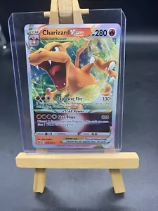Pokemon Charizard VSTAR - SWSH09: Brilliant Stars 018/172 / Ultra Rare - Picture 1 of 3
