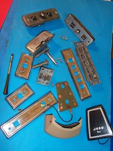 USED Jeep "Grand Wagoneer" 4 X 4 WINDOW PARTS HORN BUTTON ASHTRAY ECT KS3 - Picture 1 of 1