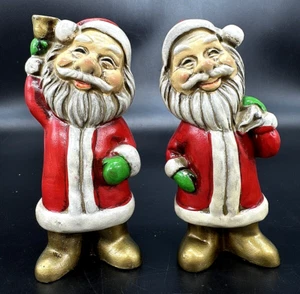 Juego de 2 estatuillas sonrientes MCM Japón Navidad Papá Noel tiza 5" vintage - Imagen 1 de 8