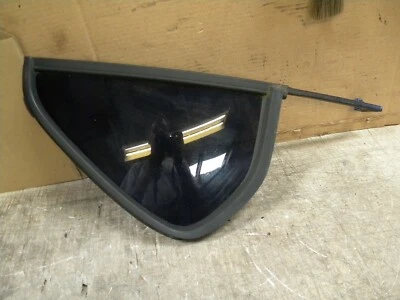 1999 Honda Passport Factory vent window right rear door quarter glass window Foto 1 de 4