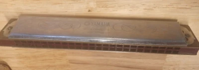 armónica antigua Yamaha A 440 Foto 1 de 3