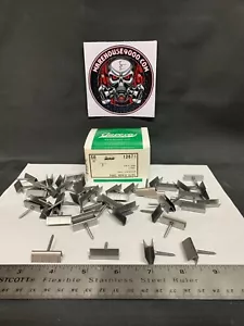 Auveco 12671 3/4" uñas (.750) en puerta, clips de reparación de paneles, 50 piezas - Imagen 1 de 3