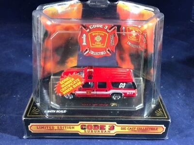 CODIGO 3 TROQUEL FUNDIDO A PRESIÓN ESCALA 1:64 O-89 - COMANDANTE DE DIVISIÓN CIUDAD DE BOSTON Foto 1 de 4