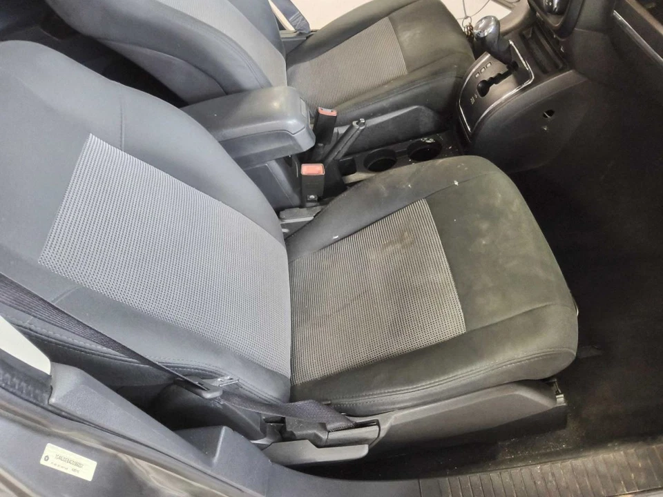 Passenger Front Seat Bucket Manual Cloth Opt Cdh Fits 09-14 COMPASS 634011 Foto 1 de 1