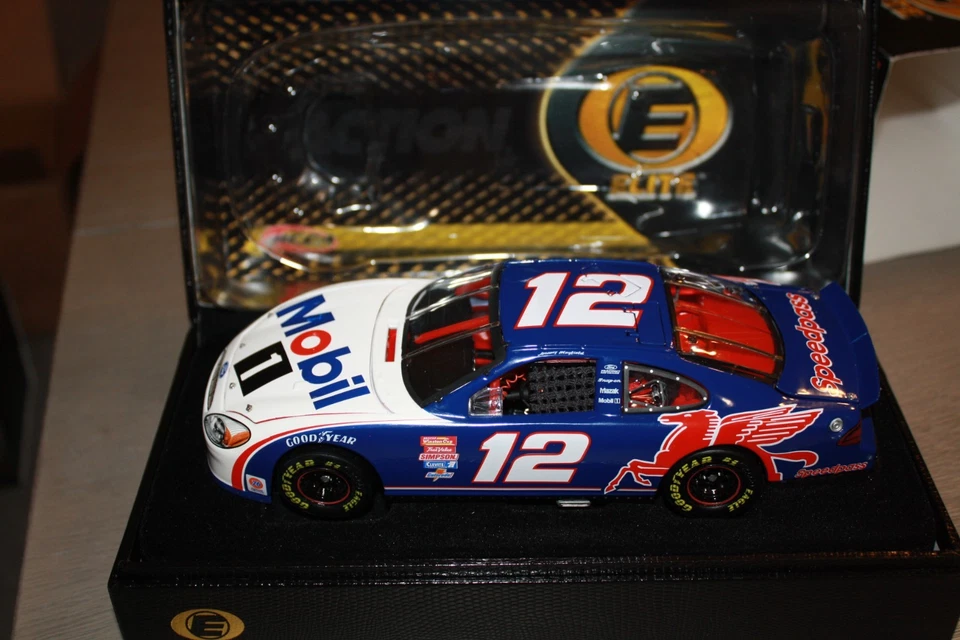 Jeremy Mayfield #12 Mobil 1 2001 Ford Taurus Action Elite 1:24 NASCAR 1 de 720 Foto 1 de 1