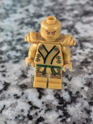 LEGOS:  1  NINJAGO Minifigure: Lloyd Garmadon "Golden Ninja" (njo 073) - Image 1 of 4