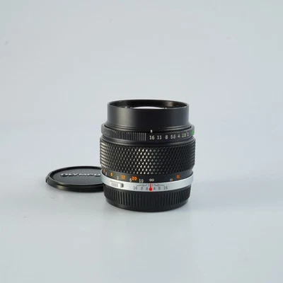 VERY GOOD OLYMPUS OM-SYSTEM ZUIKO MC AUTO-T 85mm F/2 Prime Lens - Image 1 of 4