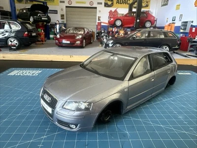 1:18 Kyosho Modell Audi A3 Sportback - Immagine 1 di 4