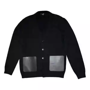 Auténtico cárdigan Fendi tejido de lana y cachemir para hombre bolsillo de cuero 54 XL PRECIO DE VENTA SUGERIDO POR EL FABRICANTE 1.890 £ - Imagen 1 de 6