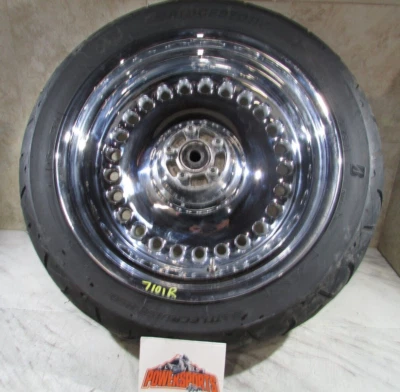 REAR WHEEL & 200/55R17 TIRE, 2007 HARLEY DAVIDSON SOFTAIL FATBOY (OPS7101) Foto 1 de 4