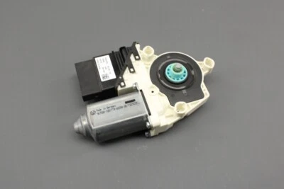 Genuine VW Beetle 2006-2010 RHD front window motor (right) 1C1959801D MX1 - Image 1 of 3