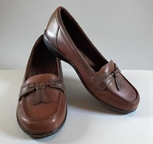Mocasines sin cordones Clarks Ashland Bubble Tassel de cuero marrón para mujer talla 8,5 M - Imagen 1 de 8