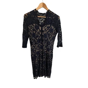 Abito tubino KAREN KANE blu navy pizzo floreale media M lunghezza ginocchio manica 3/4 - Foto 1 di 9