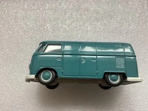 Corgi VW Type 2 Split screen van in blue. 1:43 unboxed - Picture 1 of 11