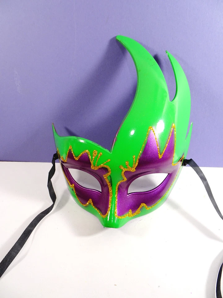 1 MASCARILLA VENECIANA Verde Púrpura y Dorado Mascarada Halloween Media Máscara Foto 1 de 1
