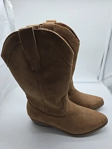 Arizona Jean Co. Maybrook Block Heel Tan Cowboy Boots 8 - Picture 1 of 13