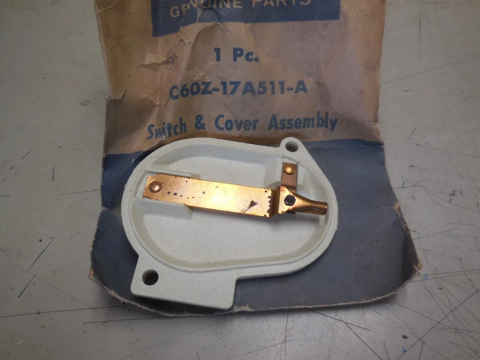 Cubierta del motor del engranaje limpiaparabrisas Ford Fairlane 1966-1971 C6OZ-17A511-A Foto 1 de 2