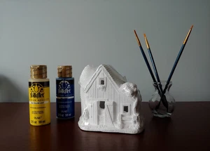 California Creations COUNTRY BARN # 10302 Ready To Paint Ceramic Spring Village - Picture 1 of 9
