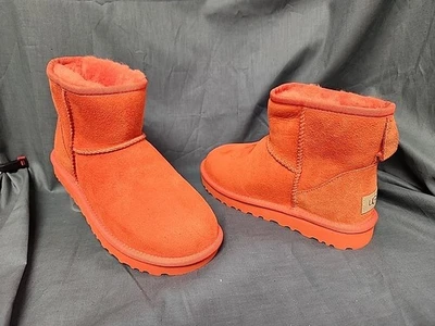 UGG Women's Classic Mini II Boots Suede Pull-On Orange Size 6 DISPLAY MODEL! - Image 1 of 4