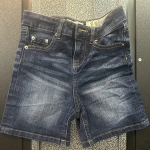 Jeansshorts Mädchen Größe 7 Indigo Rein - Bild 1 von 6