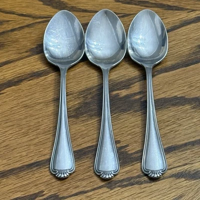 ONEIDA Winter Hill Stainless 3 Teaspoons 6 1/8” Distinction Deluxe Flatware - Image 1 of 4