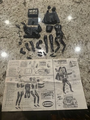 Original Vintage Aurora Model 1963 Phantom of the Opera Complete w/ instructions - Image 1 of 4