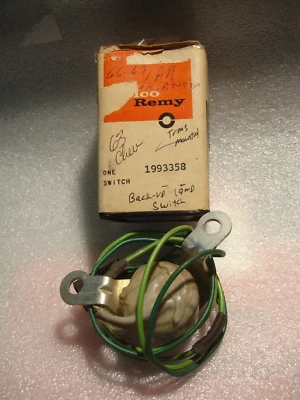 Chevrolet G10 G20 1966-67 furgoneta como nuevo interruptor de luz de reversa DLECO REMY 1993358 Foto 1 de 3