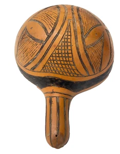 Cuenco de calabaza tallado a mano estilo primitivo - 6 1/2" - Imagen 1 de 7