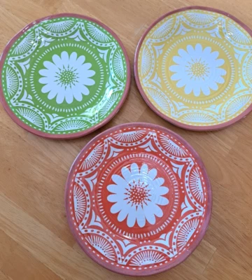 Certified International Nancy Green Floral Veracruz 9" Melamine Plates Lot of 3 - Image 1 of 4