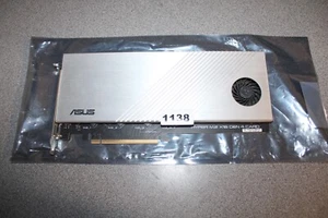 Asus Hyper M.2 x16 Gen 4 Card Supports four NVMe M.2 Devices & PCIe 4.0 NVMe - Afbeelding 1 van 4