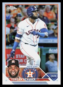 2023 Topps Chrome Yordan Alvarez Refractor - Picture 1 of 2