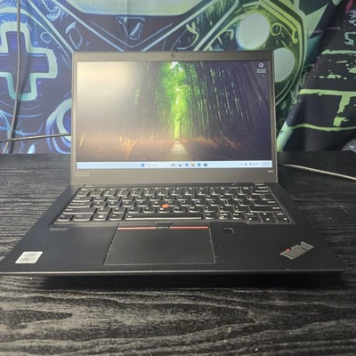 Lenovo ThinkPad X13 Gen 1 i7-10th 32GB RAM 128GB SSD Win11 Pro – Read C15 - Image 1 of 4