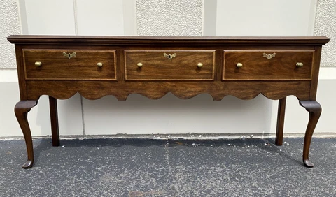Beautiful Vtg. Henkel Harris Jamestown Mahogany Queen Anne Sideboard Credenza -B Cover