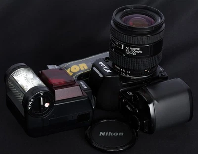 Nikon F-801 35mm Film Camera c/w AF NIKKOR 24-50mm f/3.3-4.5 Lens & SB-20 Kit - Image 1 of 4