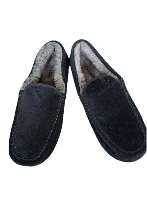 New UGG Black Men's Size 9 ASCOT Corduroy II Slippers Moccasin Sheepskin 1125932 - Image 1 of 4