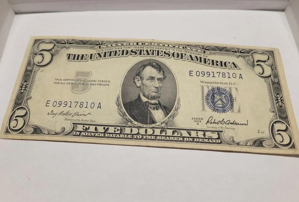 1953 A BLUE SEAL SILVER CIRTIFICATE FIVE DOLLAR $5 DOLLAR BILL  - Image 1 of 2