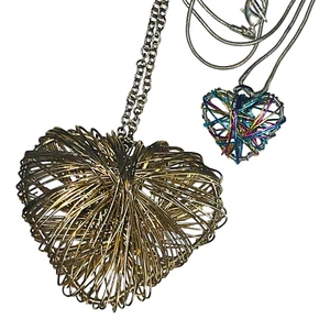 Pendant Necklace Puffy Heart Wire Lot of 2 Handmade Vintage Gold & Silver Tone - Picture 1 of 20