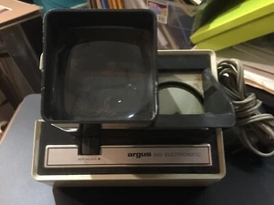 VINTAGE ~ Argus 693 Electromatic 35 MM Slide Viewer ~ Works - Picture 1 of 7