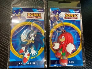 SONIC THE HEDGEHOG + KNUCKLES - Offizielle 2D Schlüsselanhänger Sega x 2er Set Bundle - Bild 1 von 5