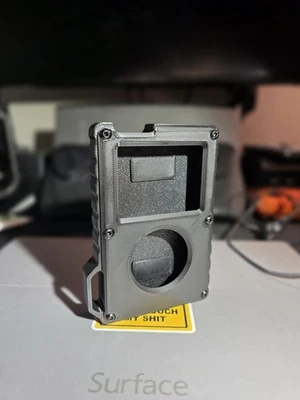 ipod 5th generation 80gb-Thick- Case Black & Black - Image 1 of 3