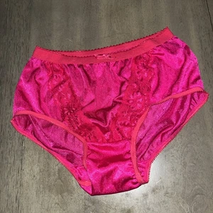 Mutandine vintage in pizzo nylon grandi 😍 - Foto 1 di 11