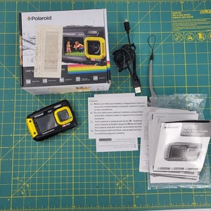 Polaroid Digital Camera iE090 18MP Black Underwater Shockproof DualScreen Tested - Picture 1 of 16