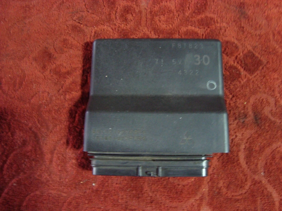 Controlador de computadora Yamaha R1 YZF1000 R1 2004 2005 2006 ECU ECM CDI Box Foto 1 de 1