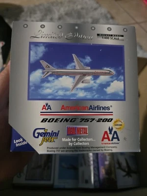 Gemini Jets 1/400 Boeing 757-200 American Airlines B757-200 Limited Edition - Image 1 of 4