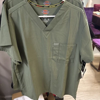 Blusa Médica Dickies EDS Essentials L Hombre Cuello en V DK635 OLV Oliva/Verde Envío Gratis Foto 1 de 4