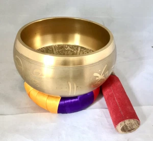 Grande Tibetano Cantando Cuenco 6.5'' Con Seda Cojín Budismo/Meditación - Imagen 1 de 9