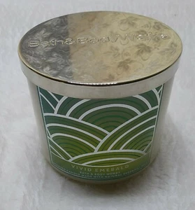 *NEU* VIVID EMERALD ~ 3 Docht KERZE ~ Bath & Body Works - Bild 1 von 6