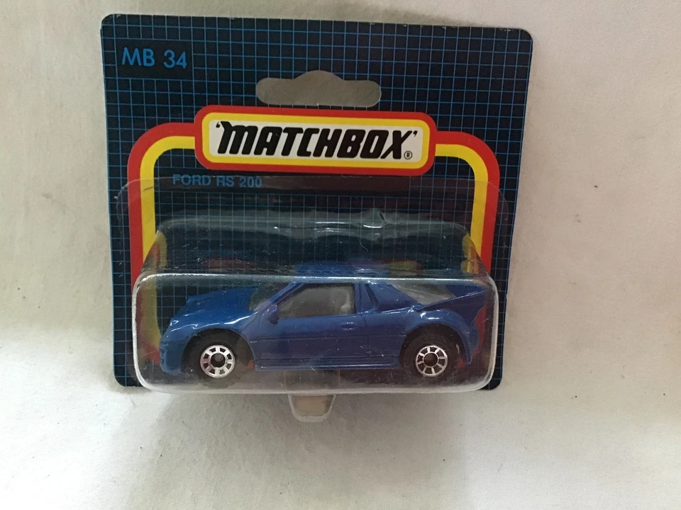 MATCHBOX MB 34 FORD RS 200 - EN TARJETA - ¡MUY RARO TODO AZUL!! COLOR RARO Foto 1 de 2